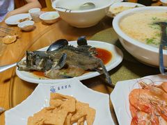 -蓝湾碧波·老字号·疍家非遗海上餐厅