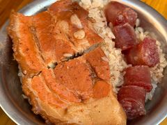 -梁阿婆廿年老牌扣肉糯米饭