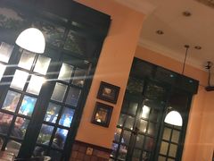 -玛格萝妮比萨屋(四平店)