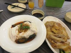 -侬佳蒸菜馆(听潮店)
