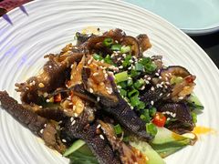 -粉墨特色菜·烧烤音乐酒馆