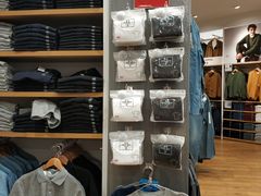 -优衣库(东莞东城万达广场店)