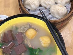 -龙咆汤包·手工现包小笼(拱北口岸店)