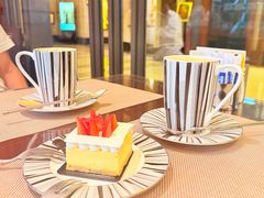 -上海和平饭店维克多咖啡厅 Victor's