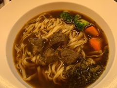 -康师傅私房牛肉面(申虹店)