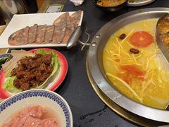 -沸炉重庆老火锅(军事博物馆店)