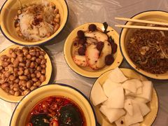 -东排食堂长沙小吃大排档(五一广场店)