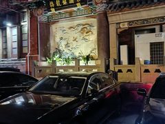 -梅龙镇酒家(南京西路总店)