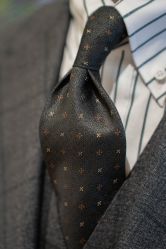 -优刻西服西装定制(金轮国际广场店)