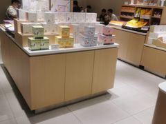 -奈雪的茶(中华广场店)