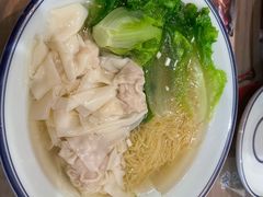 鲜虾云吞面-香港新曜记茶餐厅(万泰城店)