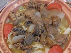 -阿婆情腊排骨火锅(金虹路店)