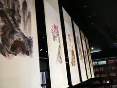 -钟书阁(松江泰晤士小镇店)