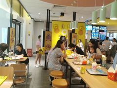 大堂-麦当劳(融创茂店)