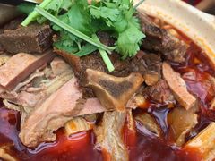 特色牛杂锅-牛炖牛·怪味牛骨头(大成路店)