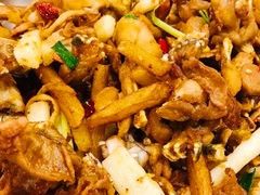 干锅牛蛙-馋嘴蛙火锅