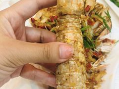 -覃记海鲜美食餐厅