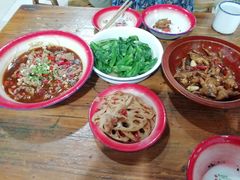 -老三样·美食研究中心(世贸路店)