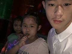-百威KTV(恒福路店)