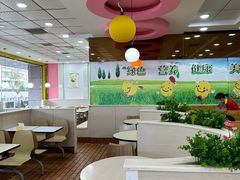 -六和餐饮(东城根店)