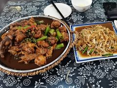 -八两八金·莱芜特色炒鸡(市南漳浦路店)