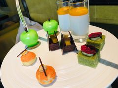 -The lounge 柏悦酒店大堂酒廊(上海环球金融中心店)
