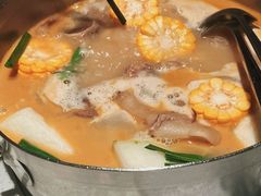-肥仔文澳门猪骨煲(南京西路店)
