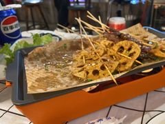 -顶峰夜宴·龙虾烧烤大排档(九江学院店)