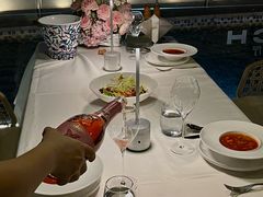 -MONICH牛排融合餐厅(和义大道购物中心店)