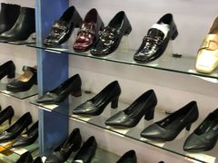 -靓足鞋店(大沽南路店)