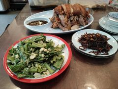 -聚首堂·特色小吃·肘子(什刹海德胜门店)