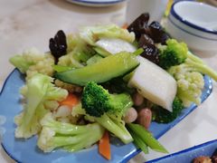 -多多大红焖羊肉馆