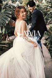 -雪中彩影婚纱摄影·微光艺术中心