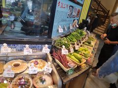 -黄泥岗·地道湖北菜(奥特莱斯店)