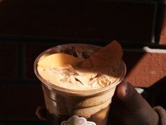 -HUGS coffee(东区店)