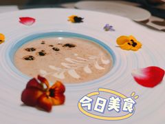 黑松露奶油蘑菇汤-晶雅花园西餐厅(南京首店)