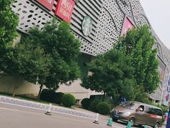 -家乐福(四元桥购物中心店)