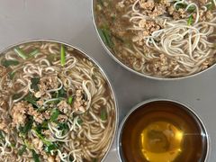 -正宗杨记普洱酸醋米线(总店)