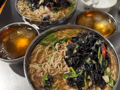 -正宗杨记普洱酸醋米线(总店)
