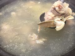 -鑫悦楼煎蟹·16年海鲜大排档