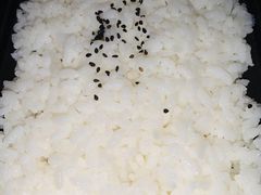 -鲲少爷烤鱼饭.螺蛳粉·清真(爱琴海店)