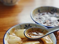 凉糕-邓婆婆手工冰粉铺(中港·燊海森林店)