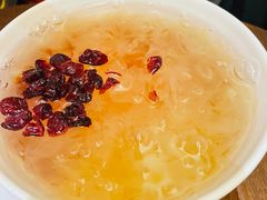 银耳桃胶蔓越莓-彬媽糖水(侨鑫国际店)