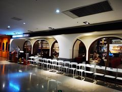 等位区-阿妮叶李(光谷世界城店)