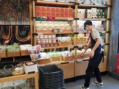 零售区-茶颜悦色(花园道店)