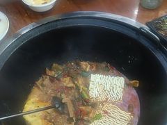 -曹丞相·地锅鸡·地锅鱼(武林店)