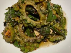 擂辣椒炒苦瓜-吃饭皇帝大土家民族菜(正大广场店)