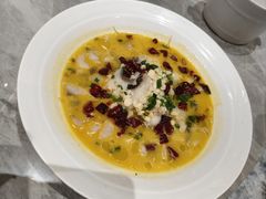 招牌酸菜鱼-聚丰园•湖鲜餐厅(阿红私房菜梅石路店)