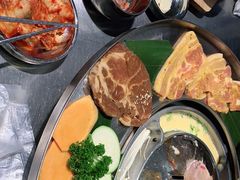 -哈哈碳都·牛肋条无限自助烤肉(台江万达店)