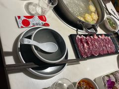 -三头牛·潮汕牛肉生蚝火锅 (夏湾店)
